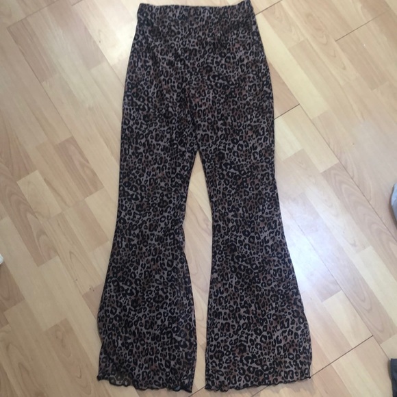 Leopard print flare leg pants - Picture 1 of 2